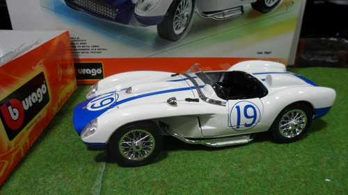 Ferrari 250 testa rossa - testa, le