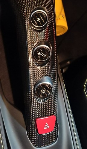 Pour ferrari california - ferrari,